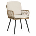 Chaise en rotin synthétique beige avec accoudoirs et métal noir